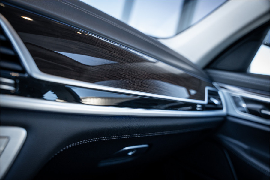 BMW 7 Serie 745e - Panorama | ACC | 360 Camera | Massage | Memory