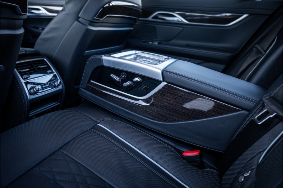 BMW 7 Serie 745e - Panorama | ACC | 360 Camera | Massage | Memory