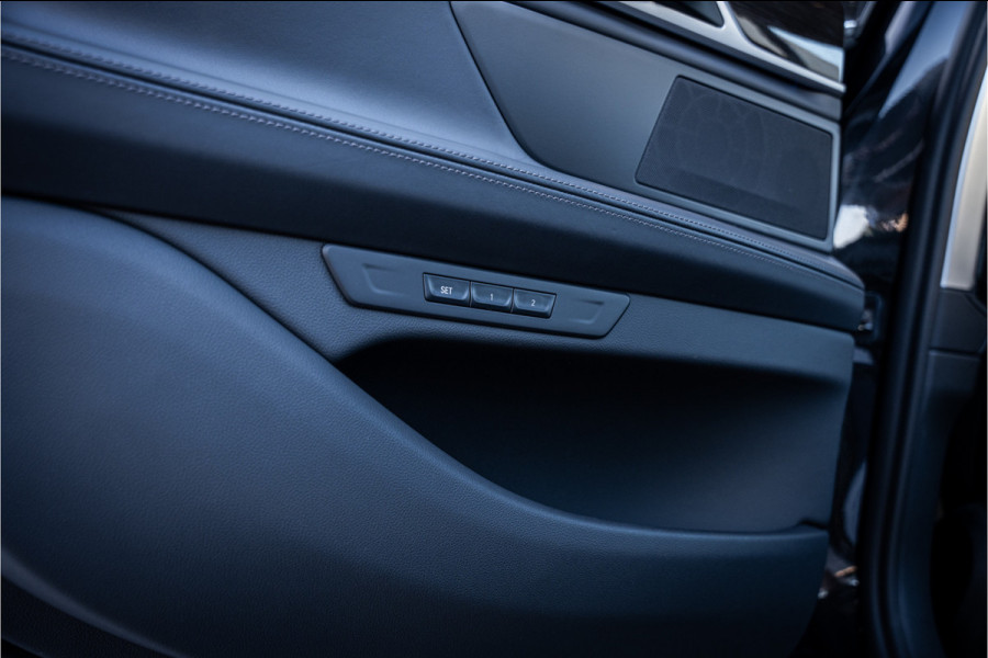 BMW 7 Serie 745e - Panorama | ACC | 360 Camera | Massage | Memory