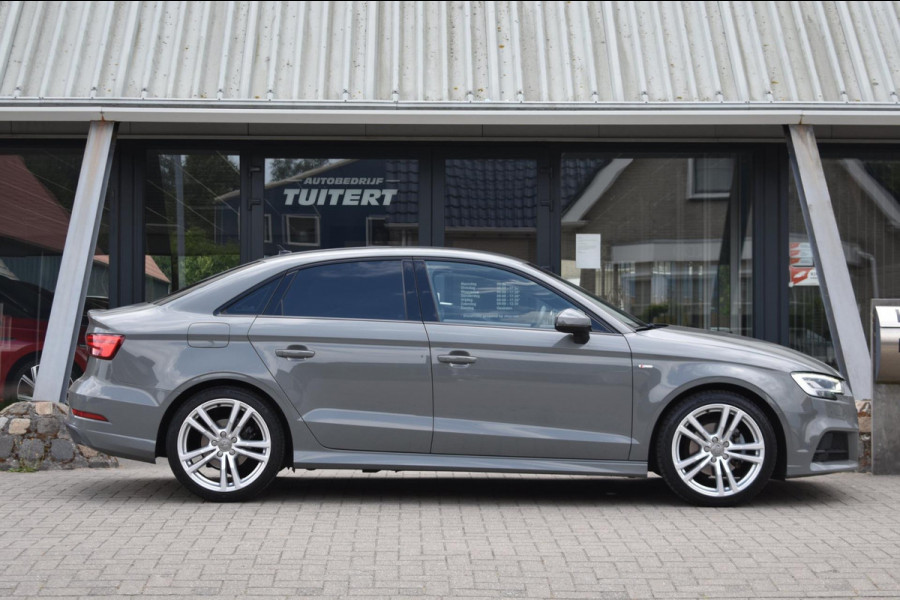 Audi A3 Limousine 30 TFSI Sport S Line | BLACK LINE | LED | NAP | DEALER ONDERHOUDEN | DAB | NAVIGATIE | CLIMATE CONTROLE