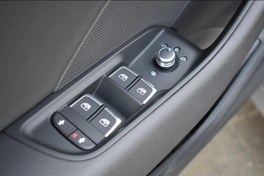 Audi A3 Limousine 30 TFSI Sport S Line | BLACK LINE | LED | NAP | DEALER ONDERHOUDEN | DAB | NAVIGATIE | CLIMATE CONTROLE