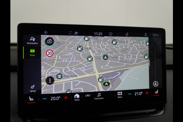 Škoda ENYAQ iV 60 Navi Ecc Adaptive-Cruise Camera Apple Carplay Android Keyless Led Pdc DabBusiness Edition Plus Stoelverwarming Bluetooth Dodehoek detector Draadloze tel.lader Rijstrooksensor Regen-Lichtsensor Origineel Nederlandse 1e Eigenaar Auto nieuwprijs €51.910,-