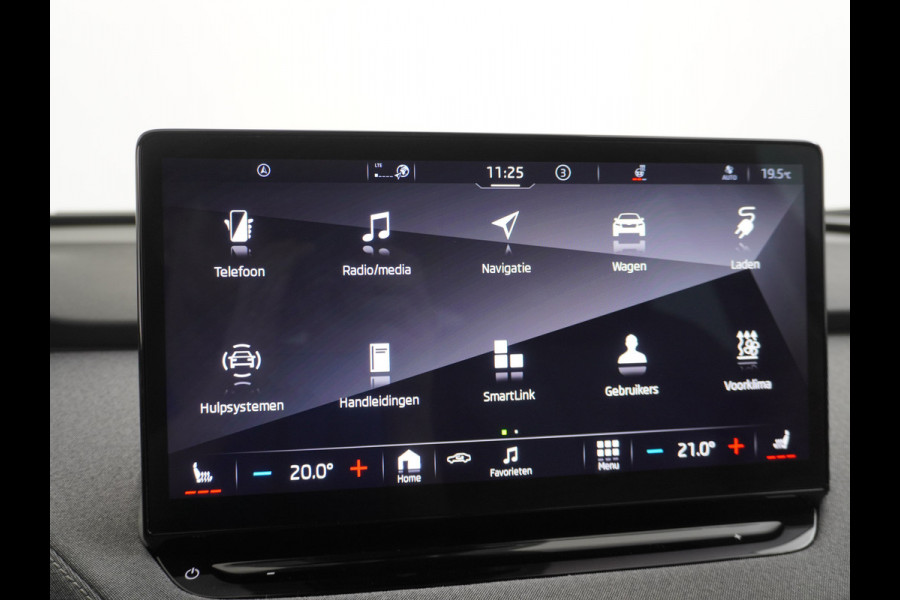 Škoda ENYAQ iV 60 Navi Ecc Adaptive-Cruise Camera Apple Carplay Android Keyless Led Pdc DabBusiness Edition Plus Stoelverwarming Bluetooth Dodehoek detector Draadloze tel.lader Rijstrooksensor Regen-Lichtsensor Origineel Nederlandse 1e Eigenaar Auto nieuwprijs €51.910,-