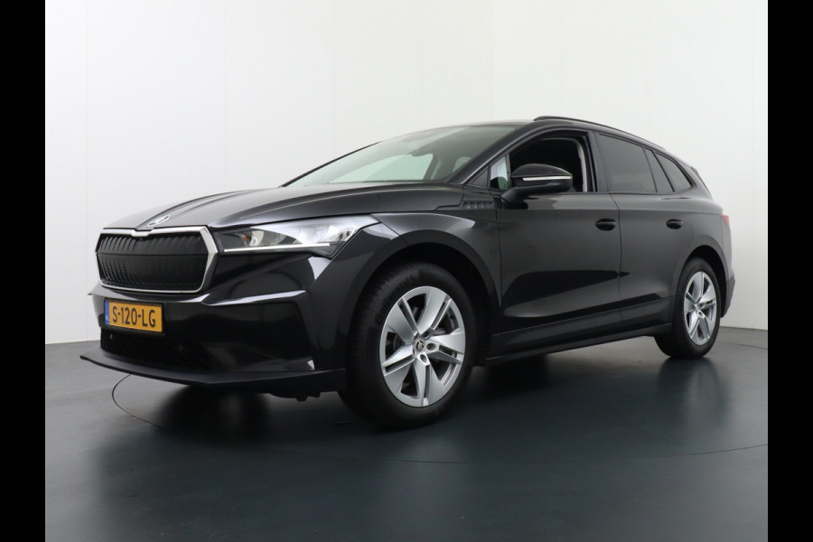 Škoda ENYAQ iV 60 Navi Ecc Adaptive-Cruise Camera Apple Carplay Android Keyless Led Pdc DabBusiness Edition Plus Stoelverwarming Bluetooth Dodehoek detector Draadloze tel.lader Rijstrooksensor Regen-Lichtsensor Origineel Nederlandse 1e Eigenaar Auto nieuwprijs €51.910,-