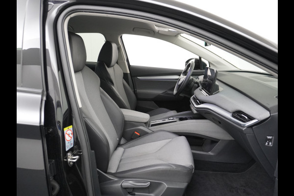 Škoda ENYAQ iV 60 Navi Ecc Adaptive-Cruise Camera Apple Carplay Android Keyless Led Pdc DabBusiness Edition Plus Stoelverwarming Bluetooth Dodehoek detector Draadloze tel.lader Rijstrooksensor Regen-Lichtsensor Origineel Nederlandse 1e Eigenaar Auto nieuwprijs €51.910,-