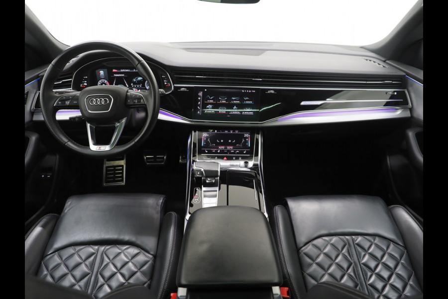 Audi Q8 60 TFSI e quattro Competition BlackOptic 462PK | RS Stoelen | 23" | Panoramadak | Luchtvering | B&O | 360 | Trekhaak