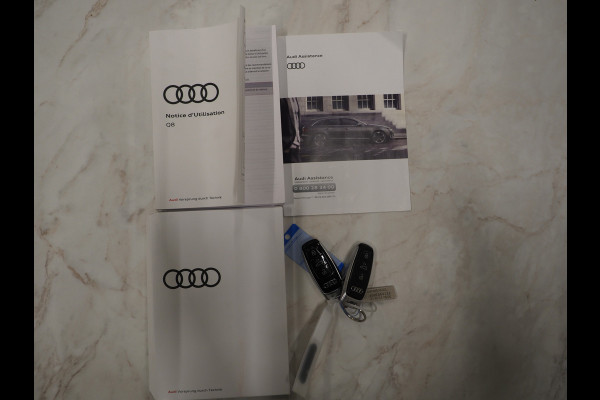 Audi Q8 60 TFSI e quattro Competition BlackOptic 462PK | RS Stoelen | 23" | Panoramadak | Luchtvering | B&O | 360 | Trekhaak