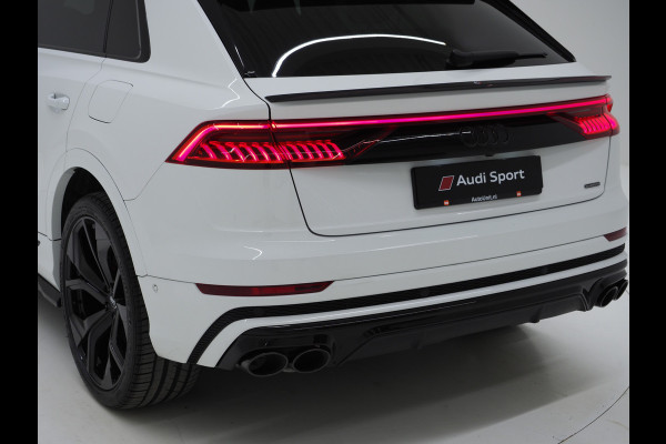 Audi Q8 60 TFSI e quattro Competition BlackOptic 462PK | RS Stoelen | 23" | Panoramadak | Luchtvering | B&O | 360 | Trekhaak