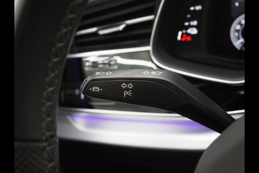 Audi Q8 60 TFSI e quattro Competition BlackOptic 462PK | RS Stoelen | 23" | Panoramadak | Luchtvering | B&O | 360 | Trekhaak