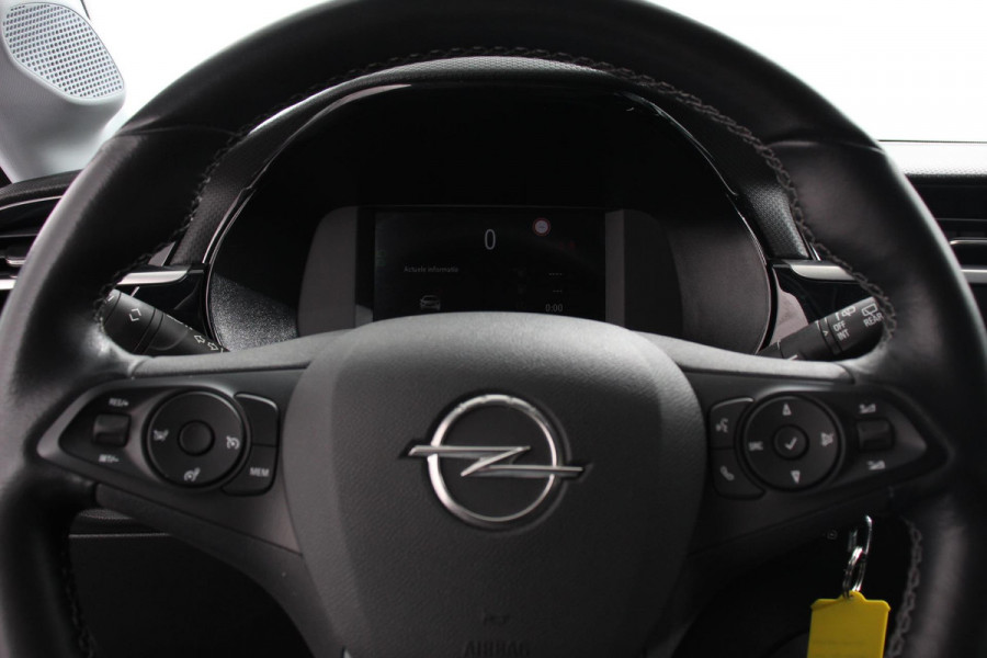 Opel Corsa 1.2 turbo 102pk Elegance | Navigatie | Apple Carplay/Android Auto | Climate Control | Camera | Parkeer sensoren V+A | Lichtmetalen Velgen | Cruise Control