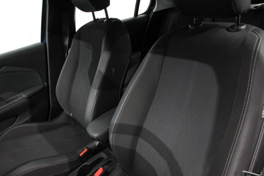 Opel Corsa 1.2 turbo 102pk Elegance | Navigatie | Apple Carplay/Android Auto | Climate Control | Camera | Parkeer sensoren V+A | Lichtmetalen Velgen | Cruise Control
