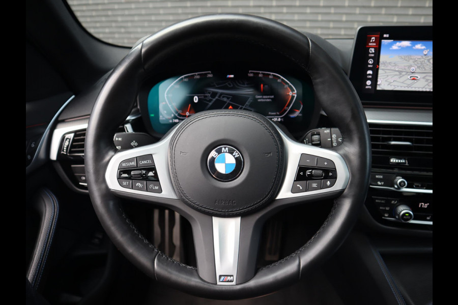 BMW 5 Serie Touring 530d Executive M Sport | Panoramadak | Head up | Laser | Adaptive Cruise |