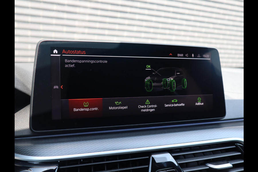 BMW 5 Serie Touring 530d Executive M Sport | Panoramadak | Head up | Laser | Adaptive Cruise |