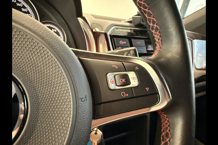 Volkswagen up! 1.0 TSI GTI 5-Drs. ClimateControl Stoelverwarming 17'lmv 24 maanden garantie mogelijk (*vraag naar de voorwaarden)