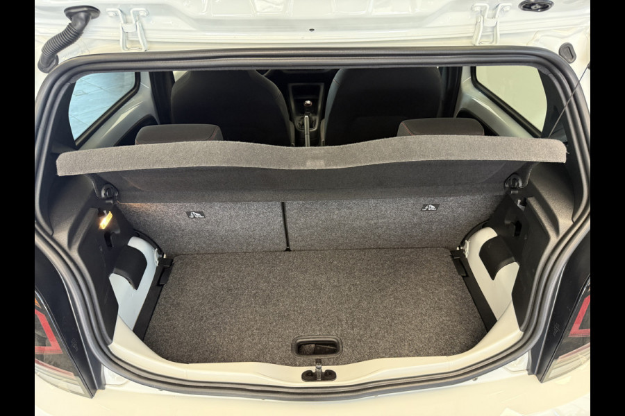 Volkswagen up! 1.0 TSI GTI 5-Drs. ClimateControl Stoelverwarming 17'lmv 24 maanden garantie mogelijk (*vraag naar de voorwaarden)