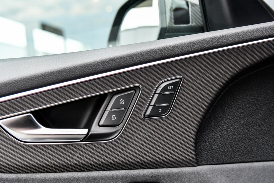 Audi Q8 60 TFSI e quattro Pro Line S Competition. RS, Carbon, Massage, Koeling, Design, 4W, Softcl, Pano, Laser, OLED, B&O, HUD!