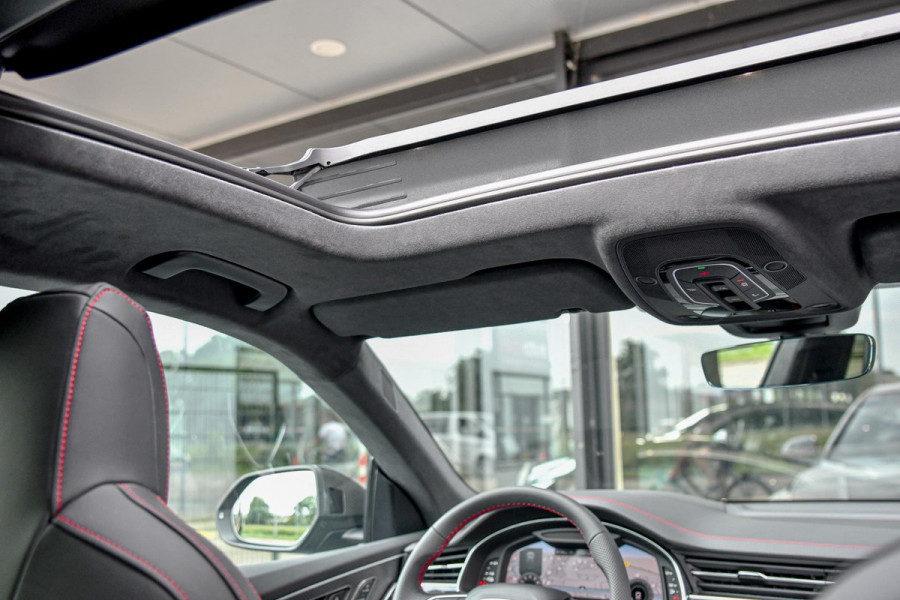 Audi Q8 60 TFSI e quattro Pro Line S Competition. RS, Carbon, Massage, Koeling, Design, 4W, Softcl, Pano, Laser, OLED, B&O, HUD!