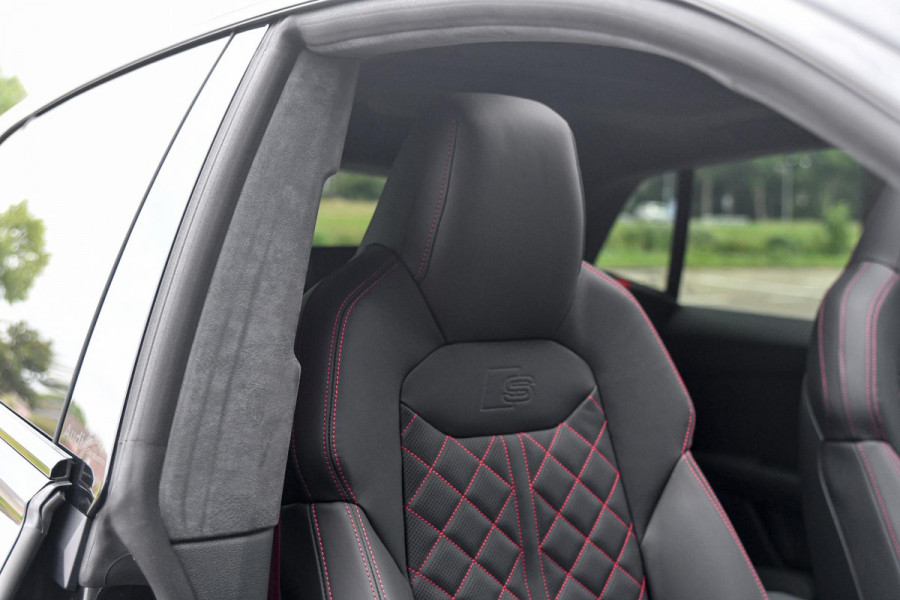 Audi Q8 60 TFSI e quattro Pro Line S Competition. RS, Carbon, Massage, Koeling, Design, 4W, Softcl, Pano, Laser, OLED, B&O, HUD!