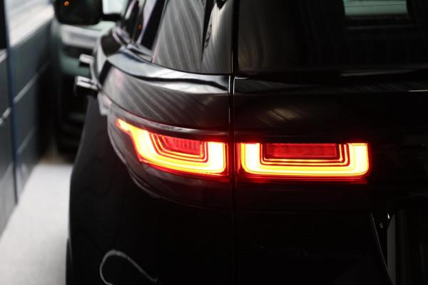 Land Rover Range Rover Velar 3.0 D300 AWD R-Dynamic HSE LED/VIRTUAL/SFEER/PANO/LEER+S.VERWARMING/CAM/ACC/ECC/12 MND GARANTIE!