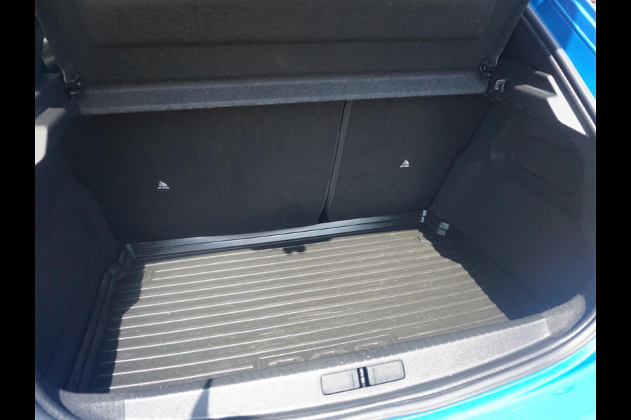 Peugeot e-208 EV GT 350 50 kWh