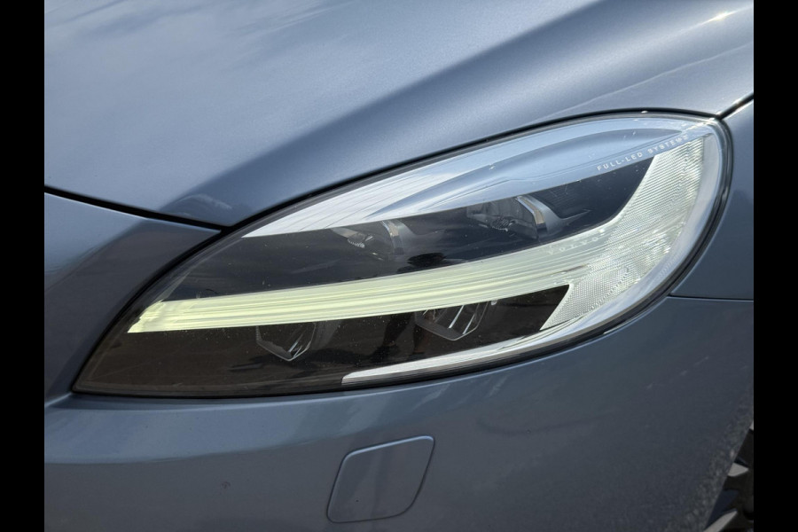Volvo V40 2.0 T2 Nordic+ Dealer Onderhouden,Pano,Leder,Navi,Camera,Pdc,Stoelverw,123pk,Clima,Cruise,Lm velgen,N.A.P,6 Bak,Apk tot 06-2026