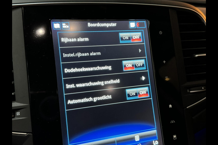 Renault Talisman Estate 1.6 TCe Intens NAP Garantie Trekhaak Leder BOSE LED Navi Camera Cruise Clima Rijklaar
