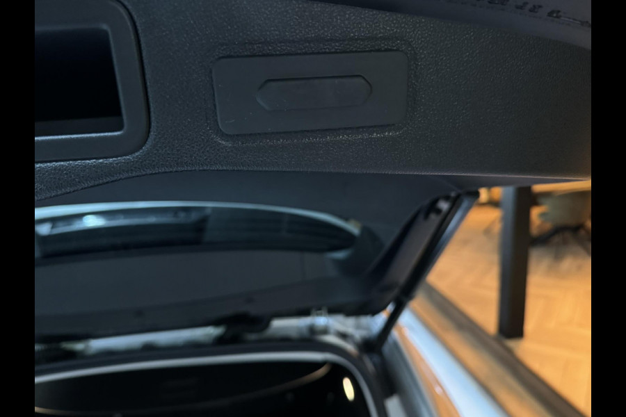 Renault Talisman Estate 1.6 TCe Intens NAP Garantie Trekhaak Leder BOSE LED Navi Camera Cruise Clima Rijklaar