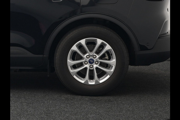 Ford Kuga 2.5 Titanium Plug In Hybrid 225pk PHEV | Trekhaak af Fabriek | Adaptive Cruise | Keyless | Camera | Stoelverwarming | Apple Carplay | DAB | Navi Full Map |