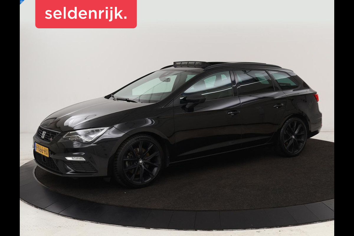 Seat Leon 1.5 TSI FR Ultimate Edition Black | Panoramadak | Stoelverwarming | Adaptive cruise | Beats Audio | Sfeerverlichting | Carplay | Leder/Alcantara | Full LED | Virtual Cockpit | Keyless | Navigatie Seat Leon 1.5 TSI FR Ultimate Edition Black | Panoramadak | Stoelverwarming | Adaptive cruise | Beats Audio | Sfeerverlichting | Carplay | Leder/Alcantara | Full LED | Virtual Cockpit | Keyless | Navigatie