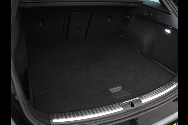 Seat Leon 1.5 TSI FR Ultimate Edition Black | Panoramadak | Stoelverwarming | Adaptive cruise | Beats Audio | Sfeerverlichting | Carplay | Leder/Alcantara | Full LED | Virtual Cockpit | Keyless | Navigatie