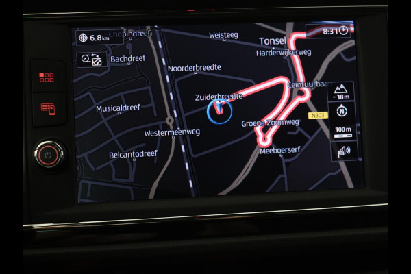 Seat Leon 1.5 TSI FR Ultimate Edition Black | Panoramadak | Stoelverwarming | Adaptive cruise | Beats Audio | Sfeerverlichting | Carplay | Leder/Alcantara | Full LED | Virtual Cockpit | Keyless | Navigatie