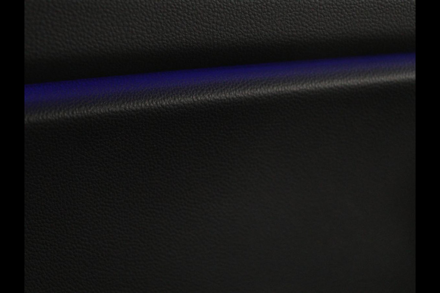 Seat Leon 1.5 TSI FR Ultimate Edition Black | Panoramadak | Stoelverwarming | Adaptive cruise | Beats Audio | Sfeerverlichting | Carplay | Leder/Alcantara | Full LED | Virtual Cockpit | Keyless | Navigatie