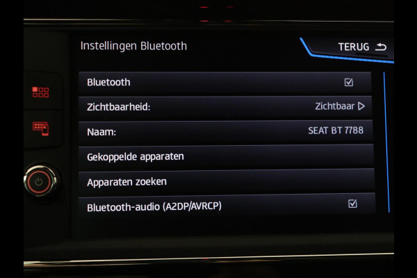 Seat Leon 1.5 TSI FR Ultimate Edition Black | Panoramadak | Stoelverwarming | Adaptive cruise | Beats Audio | Sfeerverlichting | Carplay | Leder/Alcantara | Full LED | Virtual Cockpit | Keyless | Navigatie