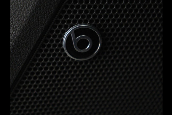 Seat Leon 1.5 TSI FR Ultimate Edition Black | Panoramadak | Stoelverwarming | Adaptive cruise | Beats Audio | Sfeerverlichting | Carplay | Leder/Alcantara | Full LED | Virtual Cockpit | Keyless | Navigatie