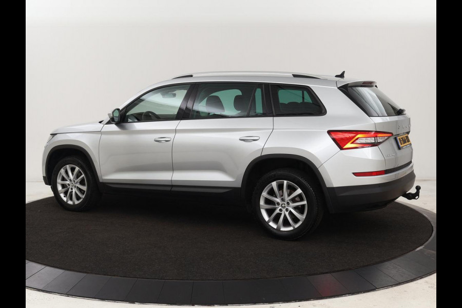 Škoda Kodiaq 1.5 TSI Business Edition 7-persoons | Trekhaak | Stoelverwarming | Adaptive cruise | Canton Sound | Carplay | Half leder | Keyless | Full LED | Navigatie