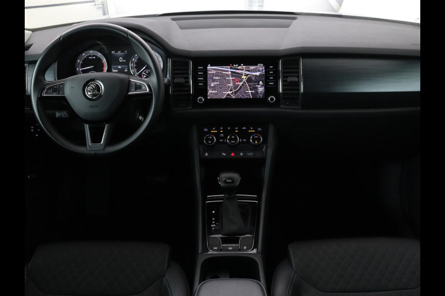 Škoda Kodiaq 1.5 TSI Business Edition 7-persoons | Trekhaak | Stoelverwarming | Adaptive cruise | Canton Sound | Carplay | Half leder | Keyless | Full LED | Navigatie