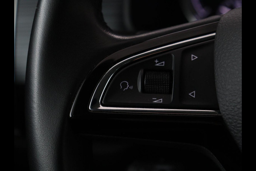 Škoda Kodiaq 1.5 TSI Business Edition 7-persoons | Trekhaak | Stoelverwarming | Adaptive cruise | Canton Sound | Carplay | Half leder | Keyless | Full LED | Navigatie