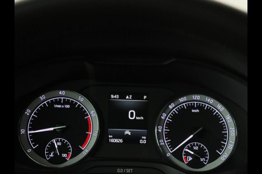 Škoda Kodiaq 1.5 TSI Business Edition 7-persoons | Trekhaak | Stoelverwarming | Adaptive cruise | Canton Sound | Carplay | Half leder | Keyless | Full LED | Navigatie