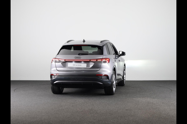 Audi Q4 e-tron 45 quattro S Edition 82 kWh 286pk panoramadak, Sonos soundsysteem, assistentiepakket plus, comfortpakket, veiligheidspakket, klimaatregelingpakket, leder interieur