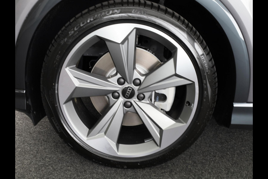 Audi Q4 e-tron 45 quattro S Edition 82 kWh 286pk panoramadak, Sonos soundsysteem, assistentiepakket plus, comfortpakket, veiligheidspakket, klimaatregelingpakket, leder interieur