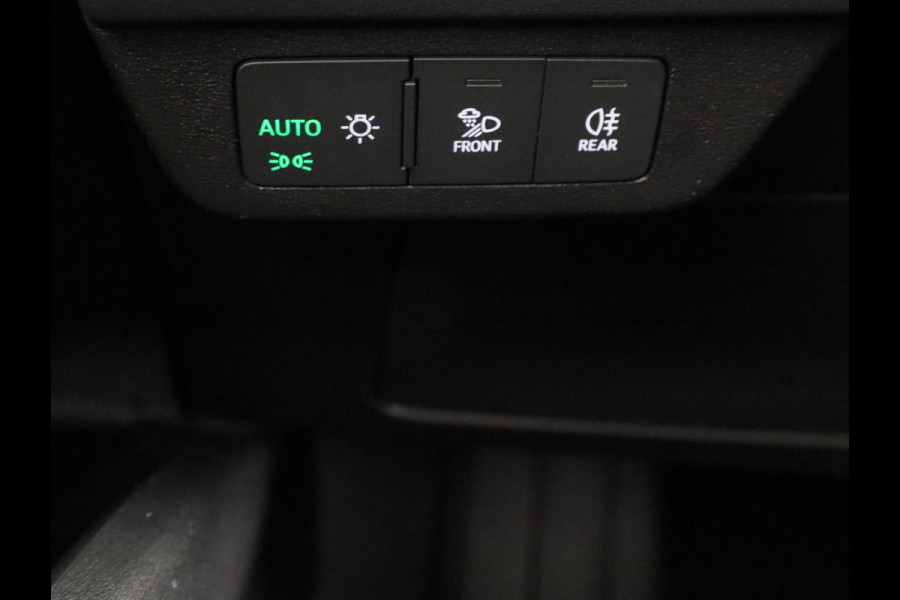Audi Q4 e-tron 45 quattro S Edition 82 kWh 286pk panoramadak, Sonos soundsysteem, assistentiepakket plus, comfortpakket, veiligheidspakket, klimaatregelingpakket, leder interieur
