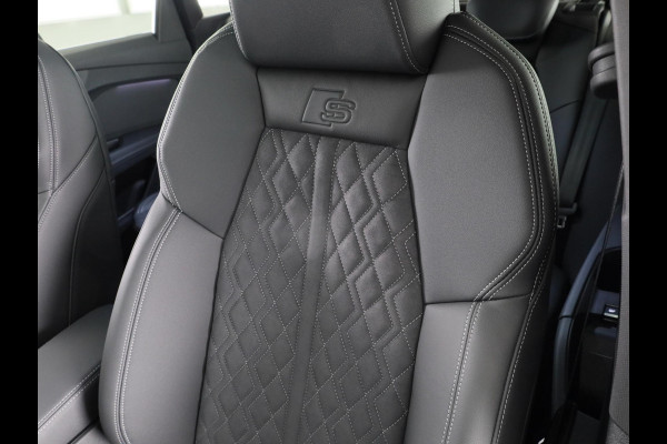 Audi Q4 e-tron 45 quattro S Edition 82 kWh 286pk panoramadak, Sonos soundsysteem, assistentiepakket plus, comfortpakket, veiligheidspakket, klimaatregelingpakket, leder interieur