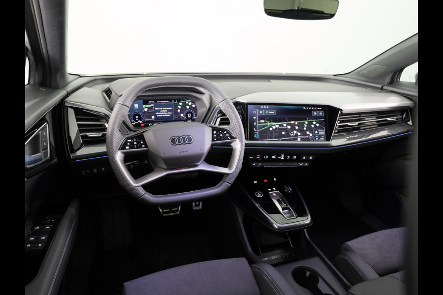 Audi Q4 e-tron 45 quattro S Edition 82 kWh 286pk panoramadak, Sonos soundsysteem, assistentiepakket plus, comfortpakket, veiligheidspakket, klimaatregelingpakket, leder interieur