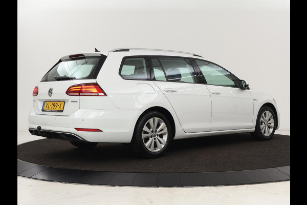 Volkswagen Golf 1.5 TSI Comfortline Business | Stoelverwarming | Massage | Carplay | Navigatie | Adaptive cruise | Climate control | Parkeerhulp | Bluetooth
