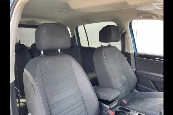 Volkswagen Touran 1.5 TSI Highline Business R / Camera / Trekhaak
