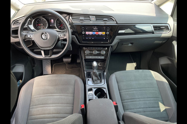 Volkswagen Touran 1.5 TSI Highline Business R / Camera / Trekhaak