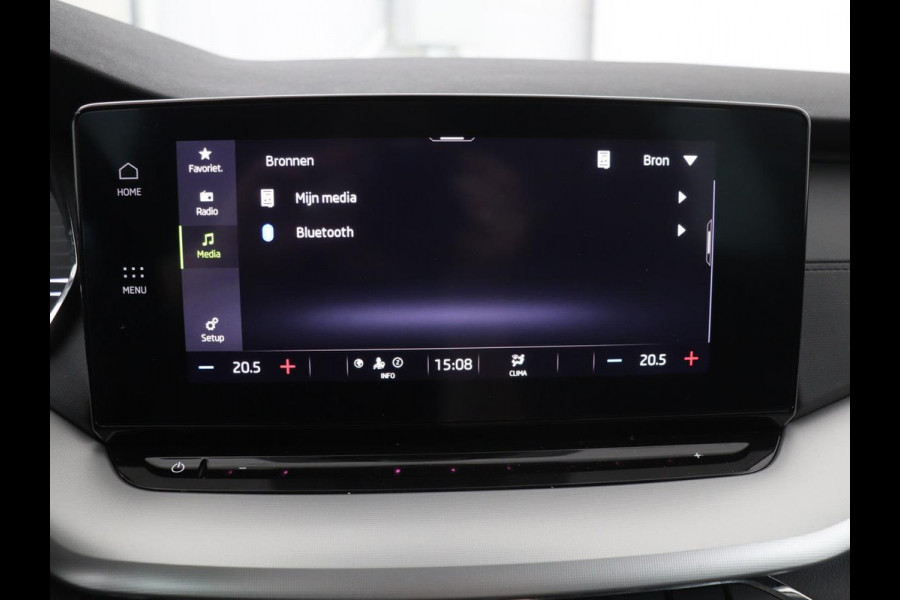 Škoda Octavia 1.0 TSI Business Edition | Carplay | Sfeerverlichting | Full LED | Navigatie | Parkeerhulp | Climate control | DAB | Cruise control