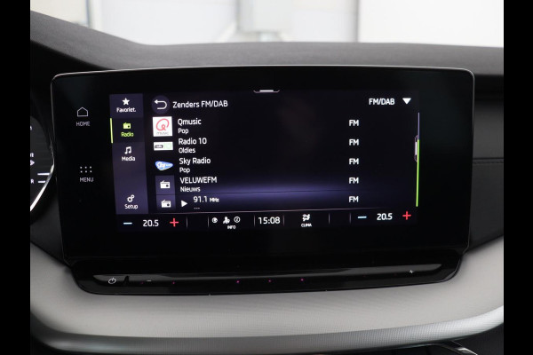 Škoda Octavia 1.0 TSI Business Edition | Carplay | Sfeerverlichting | Full LED | Navigatie | Parkeerhulp | Climate control | DAB | Cruise control