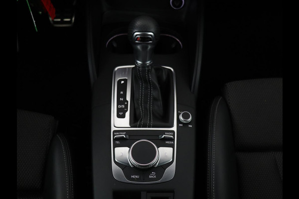 Audi A3 1.5 TFSI Sport S Line Edition | Stoelverwarming | Massage | Full LED | Half leder | Navigatie | Sportstoelen | Climate control