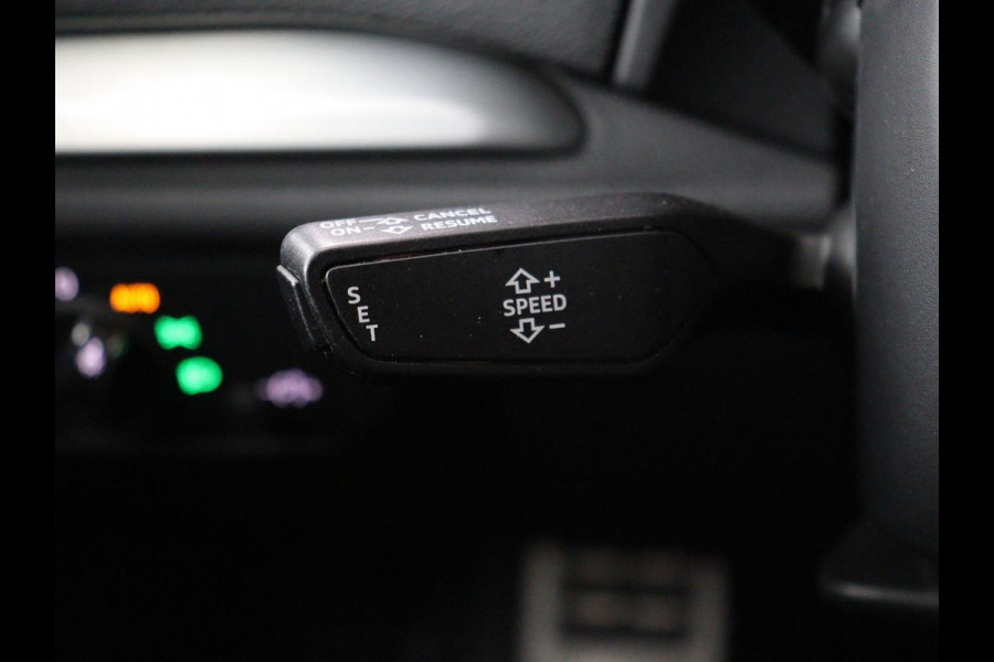 Audi A3 1.5 TFSI Sport S Line Edition | Stoelverwarming | Massage | Full LED | Half leder | Navigatie | Sportstoelen | Climate control